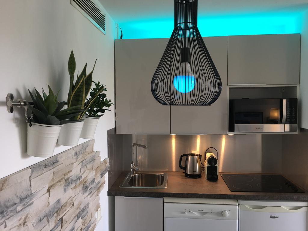 Myhome Riviera - Cannes Sea View Apartment Rentals المظهر الخارجي الصورة